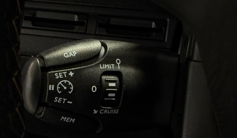 
Peugeot 3008 1.5 BlueHDi GT-Line full									
