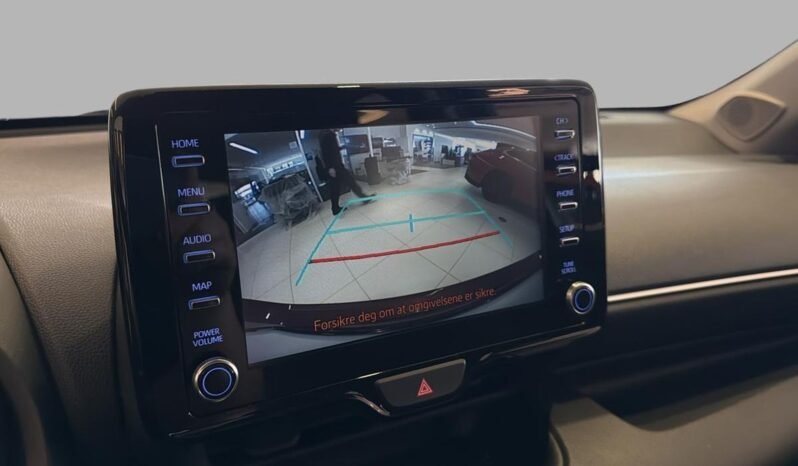 
Toyota Yaris Hybrid Active Tech full									