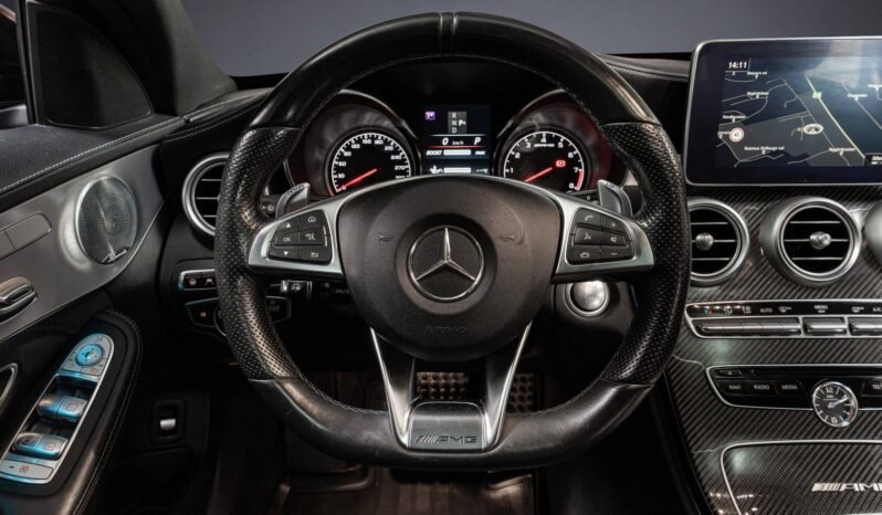 
Mercedes-Benz C63 AMG full									