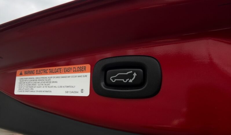 
Mitsubishi Outlander PHEV S-Edition S-AWC full									