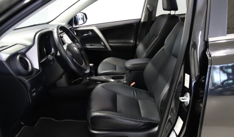 
Toyota RAV4 Hybrid AWD Exclusive full									