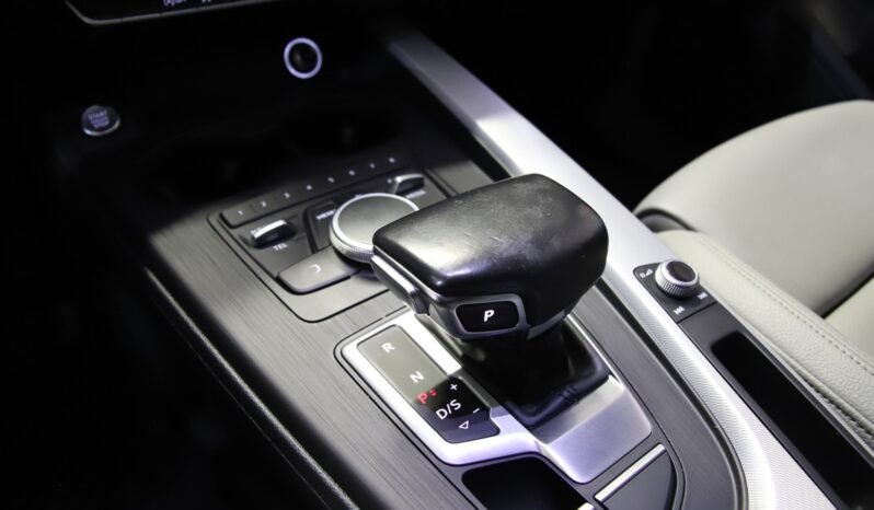 
Audi A4 Avant 1.4 TFSI full									