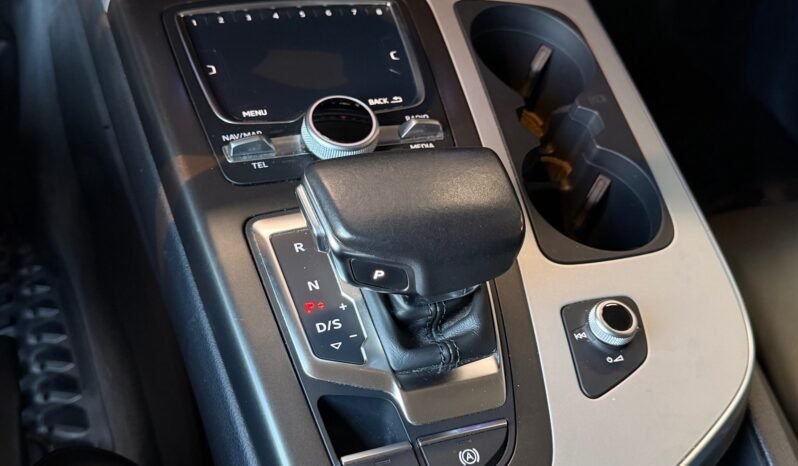 
Audi Q7 e-tron 3.0 TDI V6 quattro full									