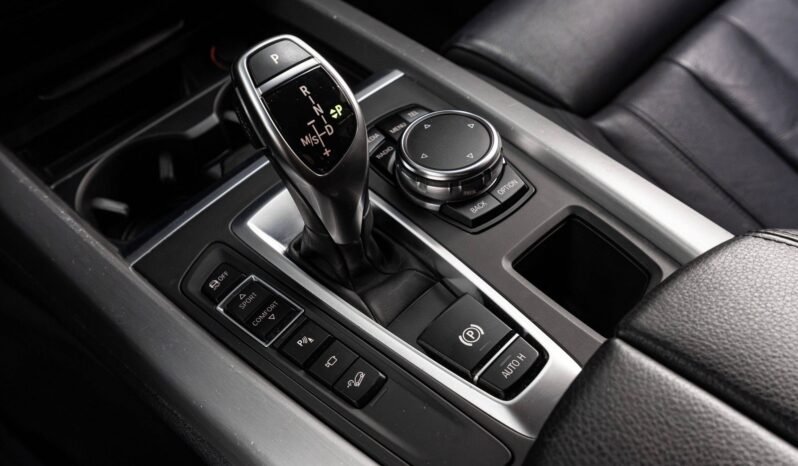 
BMW X5 xDrive25d M-Sport full									