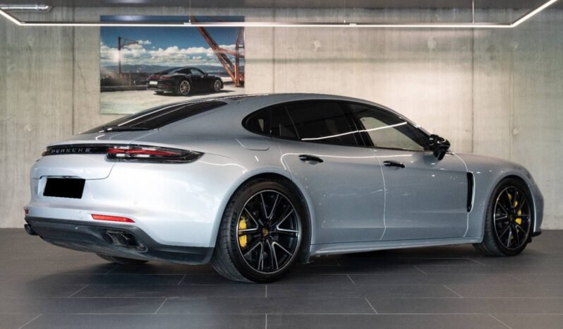 
Porsche Panamera Turbo S E-Hybrid full									