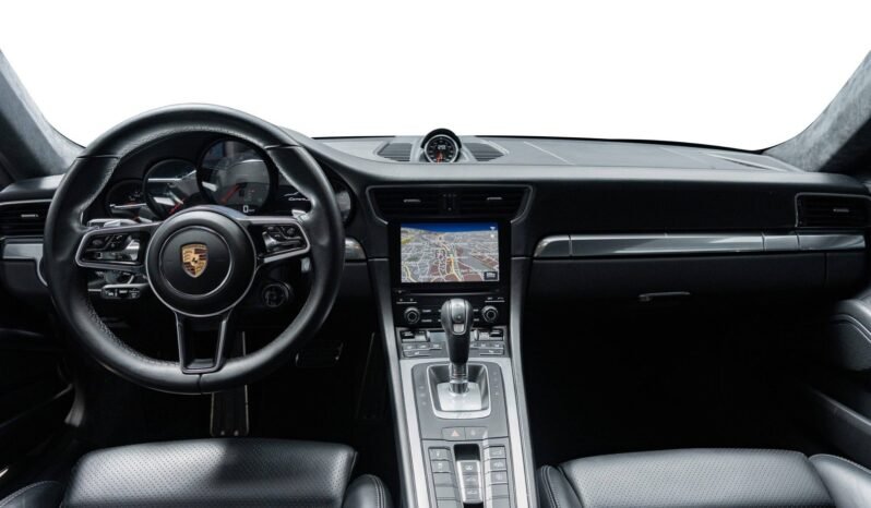 
Porsche 911 Carrera S (991.2) full									