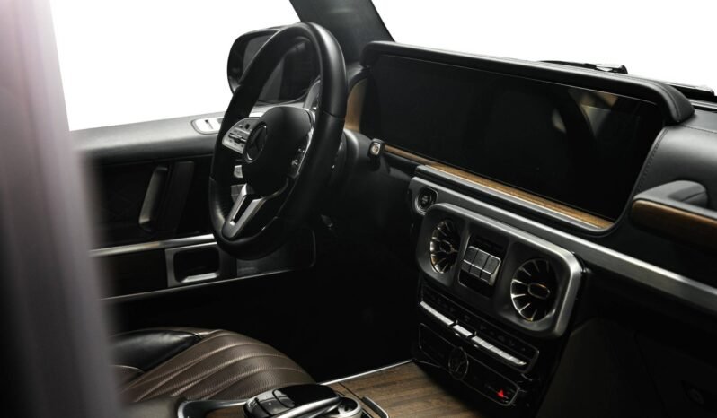 
Mercedes-Benz G350 d AMG Line – Pack BRABUS full									