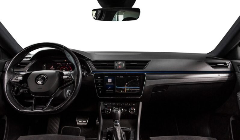 
Škoda Superb 2.0 TDI Sportline 4×4 DSG full									