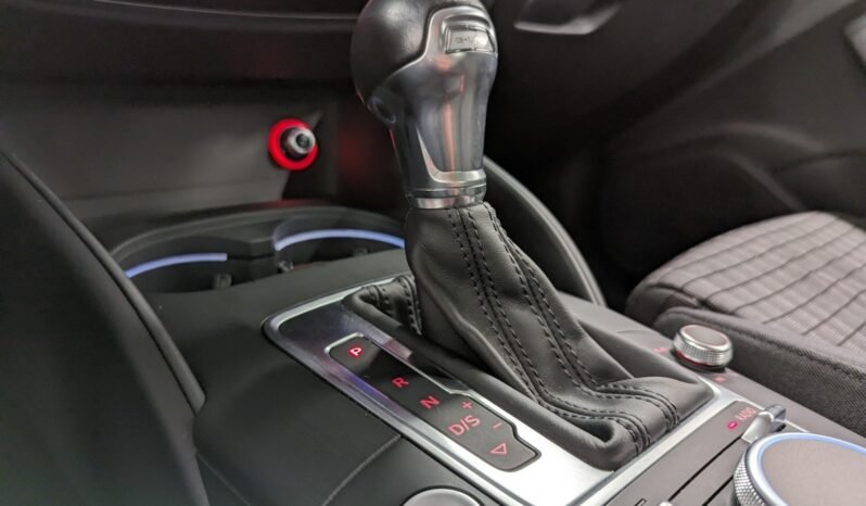 
Audi A3 Sportback e-tron full									