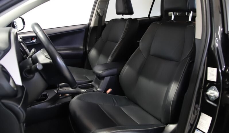 
Toyota RAV4 Hybrid AWD Exclusive full									
