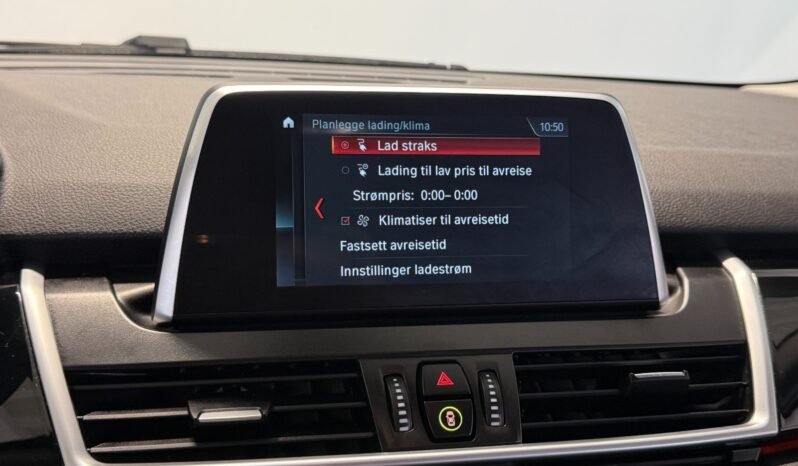 
BMW 225xe iPerformance 220 CH full									