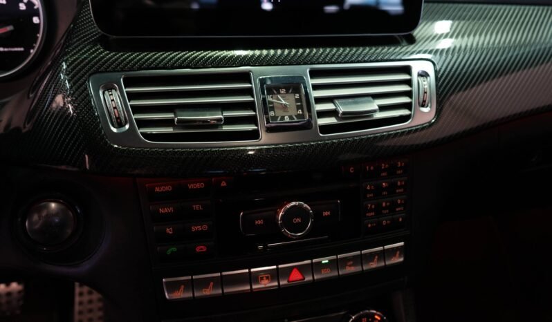 
Mercedes-Benz CLS 63 AMG V8 full									