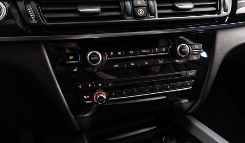 
BMW X5 xDrive25d M-Sport full									