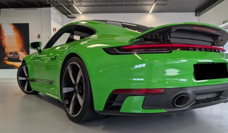 
Porsche 911 Carrera 4S 992 – 3.0 Flat-Six Biturbo 450 ch full									