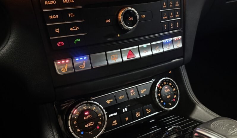 
Mercedes-Benz CLS 63 AMG 5.5 V8 Biturbo 4MATIC full									
