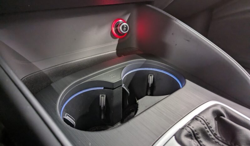 
Audi A3 Sportback e-tron full									