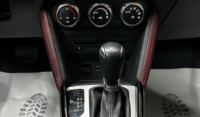 
Mazda CX-3 full									