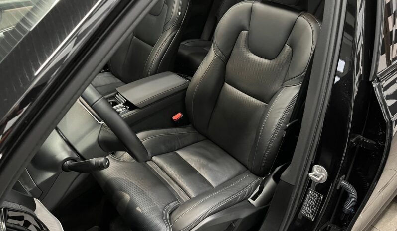 
Volvo XC90 T8 Ultra Dark AWD 7-S full									