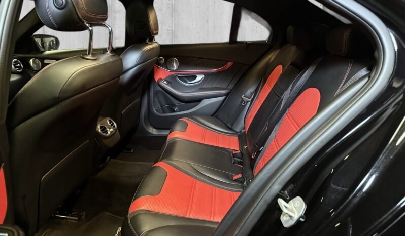 
Mercedes-Benz C 63 S AMG 4.0 V8 Biturbo 510 CH full									