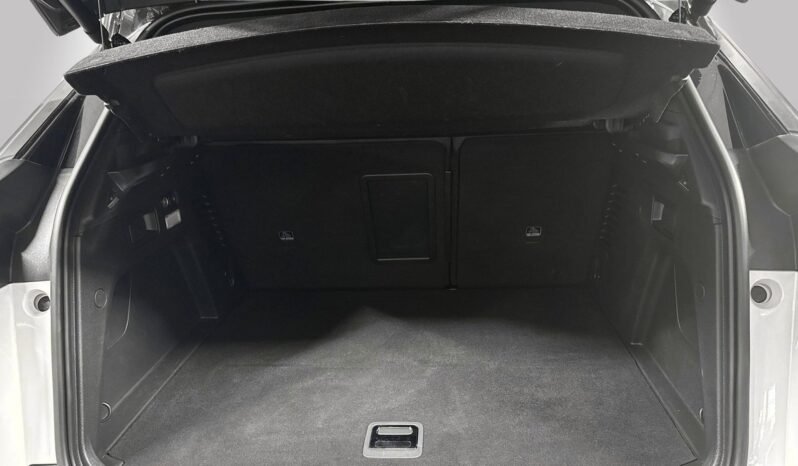 
Peugeot 3008 GT Hybrid4 300 CH full									