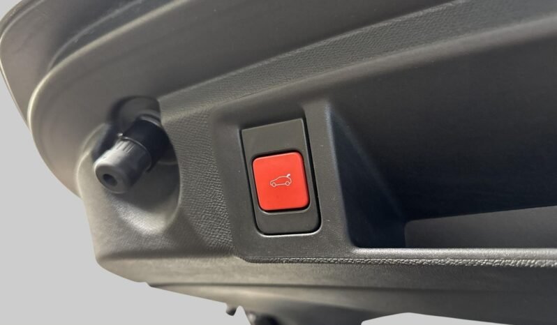 
Peugeot 308 SW Plug-In Hybrid 224 ch full									