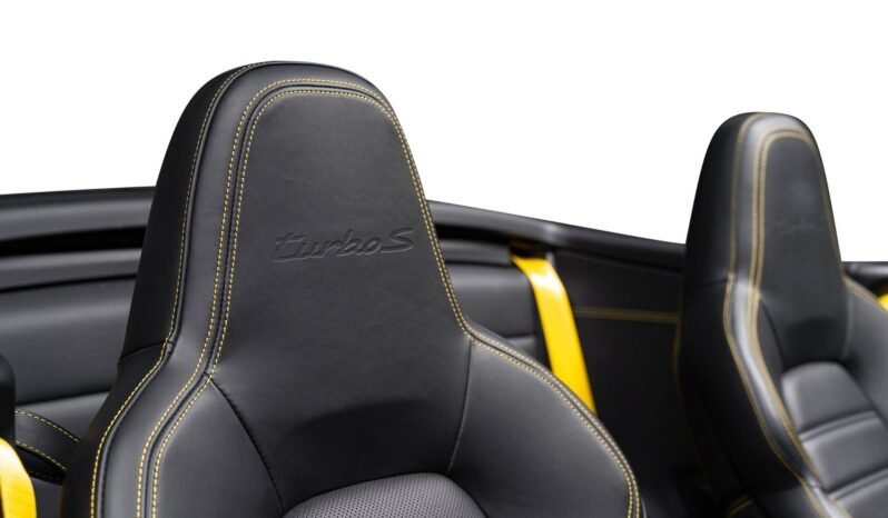 
Porsche 911 Turbo S (992) full									