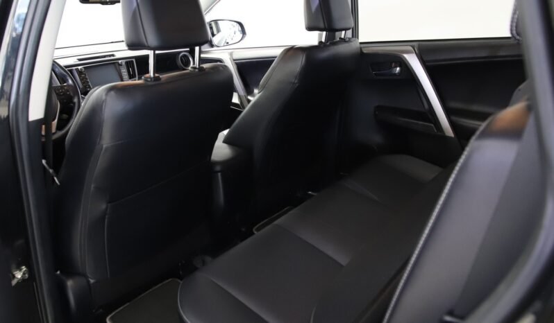 
Toyota RAV4 Hybrid AWD Exclusive full									