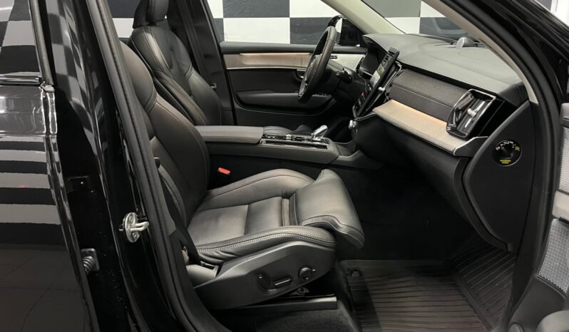 
Volvo XC90 T8 Ultra Dark AWD 7-S full									