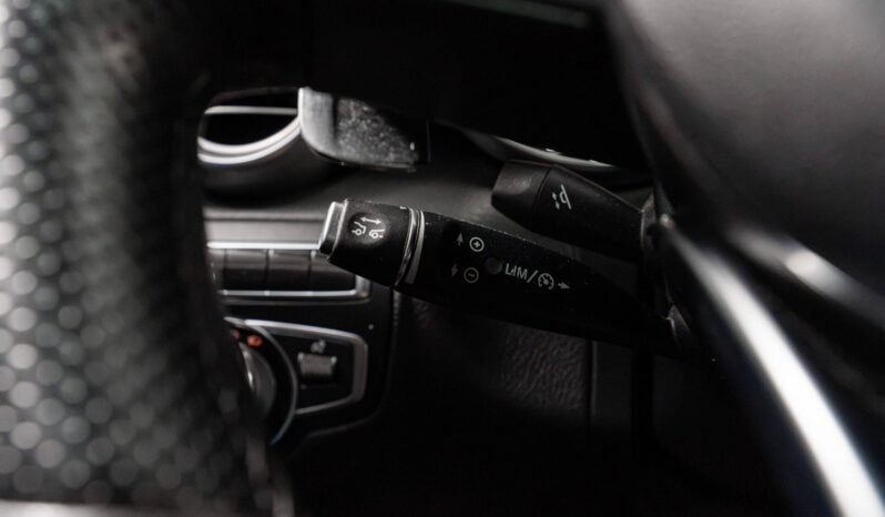 
Mercedes-Benz C63 AMG full									