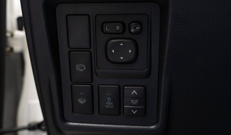 
Toyota Land Cruiser 3.0 D-4D VX-L full									