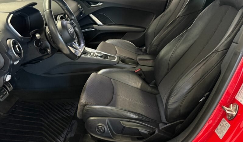 
Audi TT Coupé 1.8 TFSI S line 180 CH full									