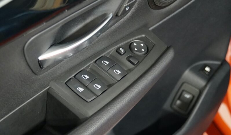 
BMW 225xe Sport Line full									