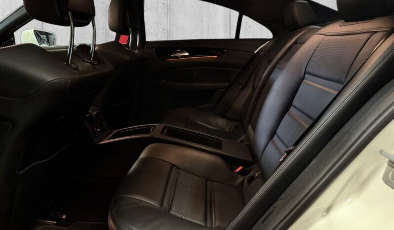 
Mercedes-Benz CLS 63 AMG 5.5 V8 Biturbo 4MATIC full									