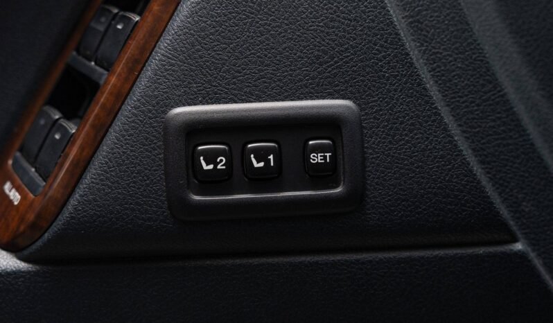 
Toyota Land Cruiser 3.0 D-4D VX-L full									