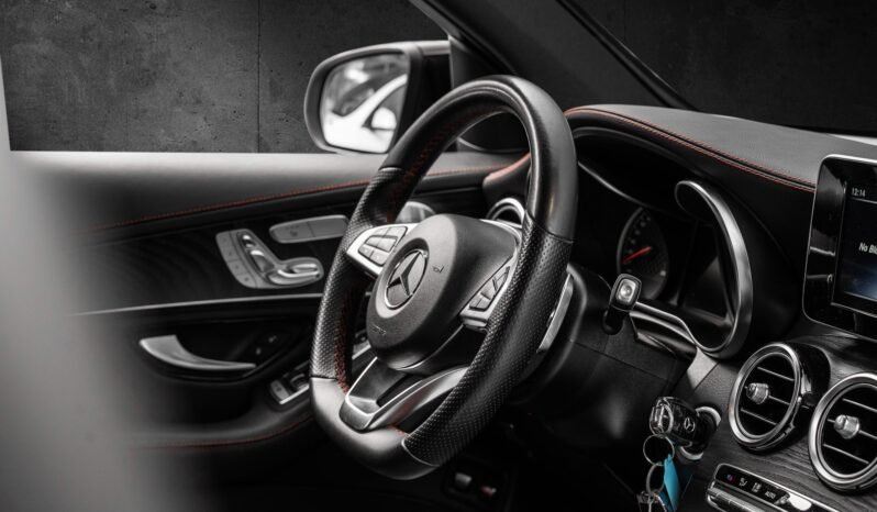 
Mercedes-Benz GLC 43 AMG 4MATIC full									