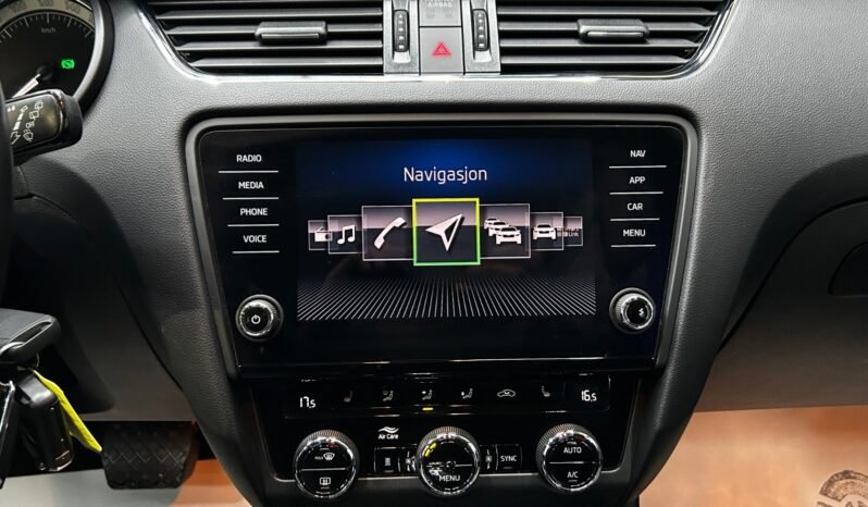 
Škoda Octavia 4×4 full									