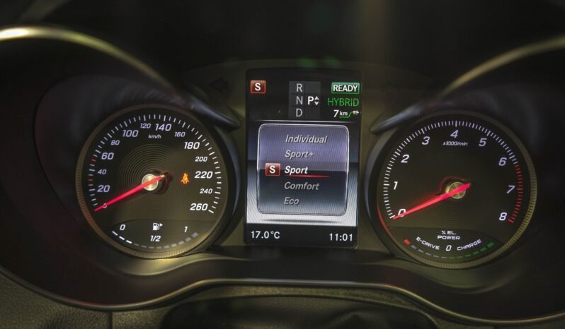 
Mercedes-Benz GLC 350e 4MATIC AMG full									