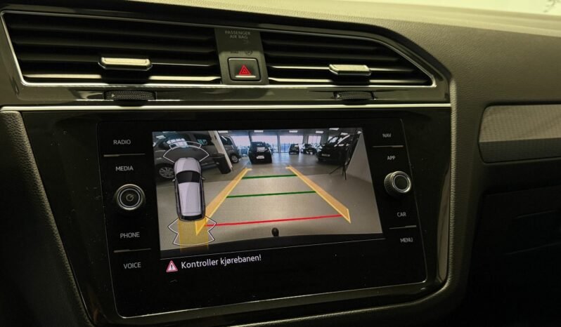 
Volkswagen Tiguan Life 2.0 TDI 4MOTION DSG full									