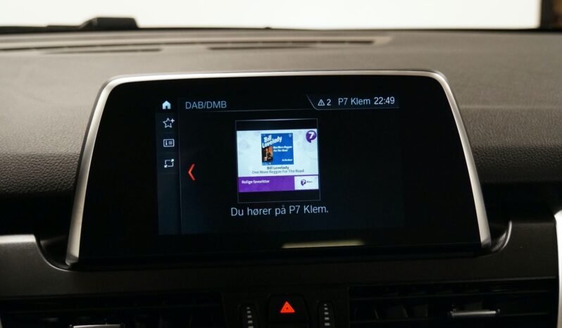 
BMW 225xe Sport Line full									