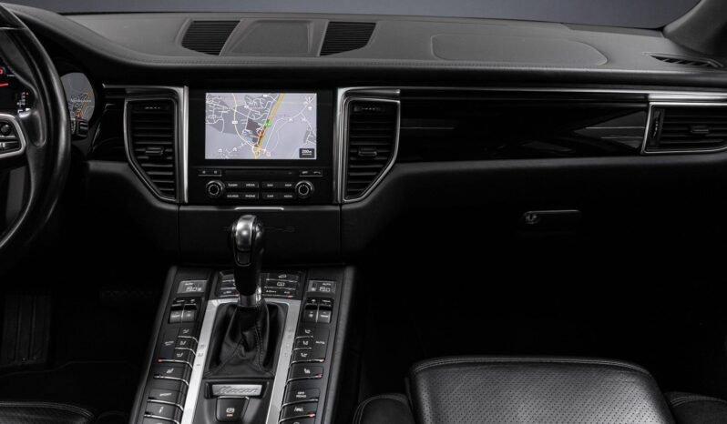 
Porsche Macan S 3.0 V6 full									