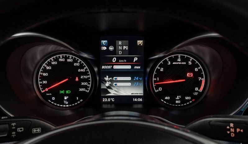 
Mercedes-Benz C63 AMG full									