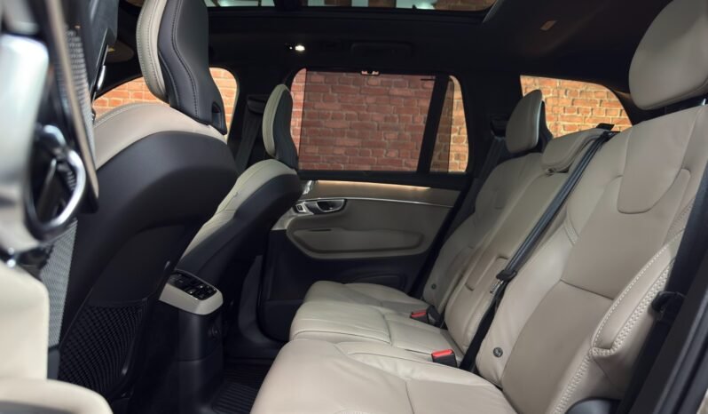 
Volvo XC90 T8 Ultra Dark Luxury full									
