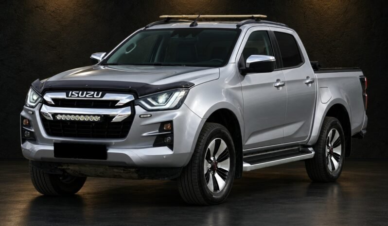 
Isuzu D-Max 1.9 D 163 ch 4×4 Automatique full									