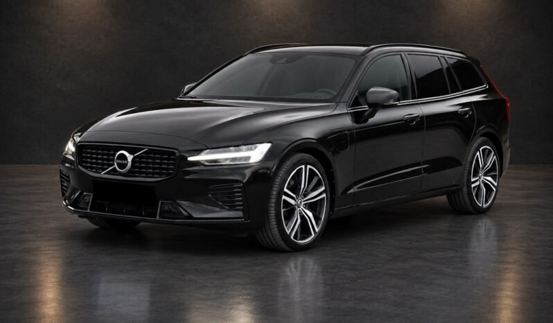 
Volvo V60 340 ch AWD R-Design full									