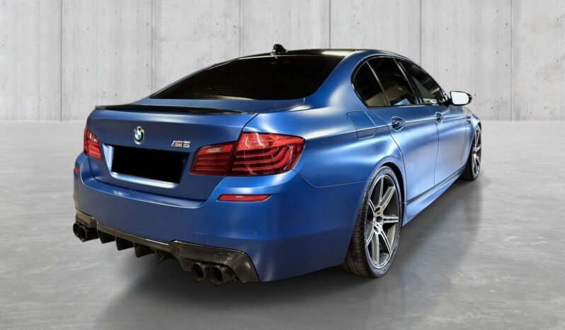 
BMW M5 4.4 V8 575 CH full									