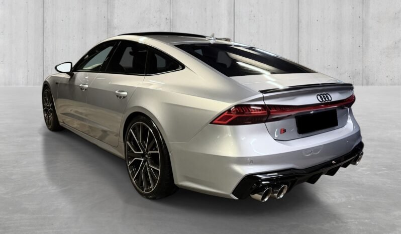 
Audi A7 Sportback 3.0 TFSI 351 CH full									