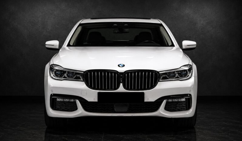 
BMW Série 7 730d xDrive M-Sport – 265 CH full									