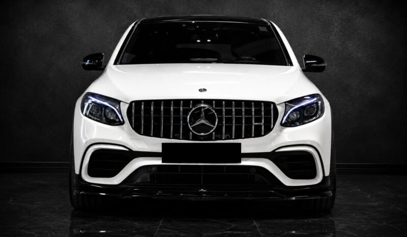 
Mercedes-Benz GLC 63 AMG V8 4MATIC+ – 476 CH full									