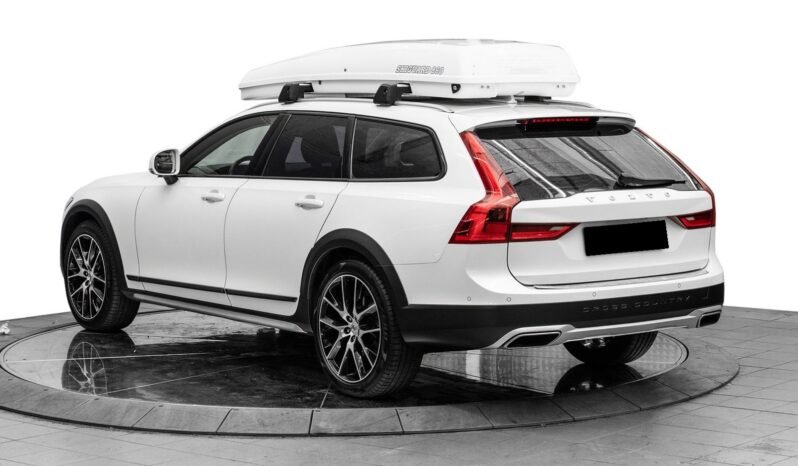 
Volvo V90 Cross Country D4 AWD full									