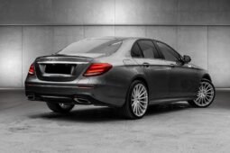 Mercedes-Benz E300 e AMG Line